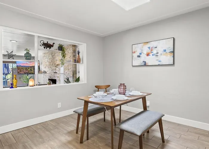 S Neighborhood Within Mins From Attractions Holiday home Scottsdale
